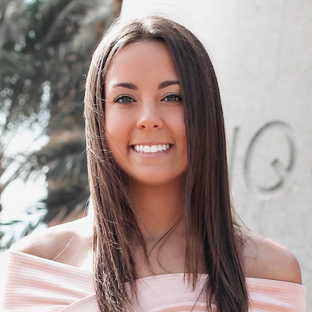 Meet your Posher, Brooke